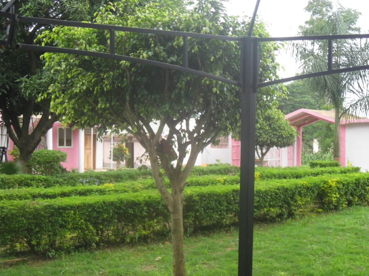 Our Home Mbale Luaran gambar